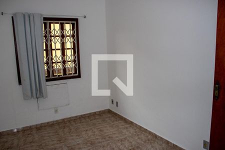 Casa de condomínio à venda com 110m², 4 quartos e 1 vagaQuarto 3