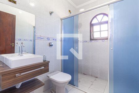 Casa à venda com 155m², 4 quartos e 4 vagasBanheiro da suíte