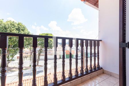 Casa à venda com 155m², 4 quartos e 4 vagasSacada