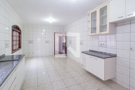 Casa à venda com 155m², 4 quartos e 4 vagasCozinha