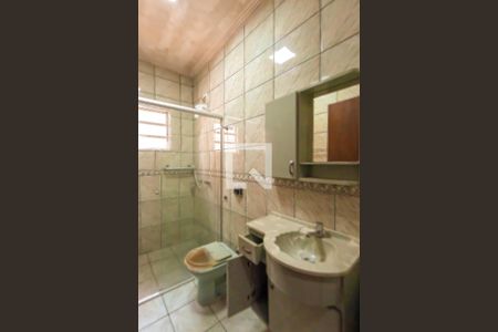 Casa à venda com 200m², 4 quartos e 4 vagasBanheiro