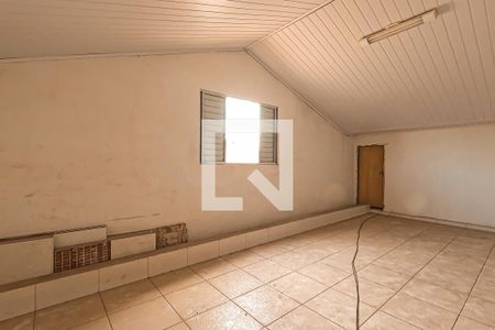 Casa à venda com 200m², 4 quartos e 4 vagasQuarto 3