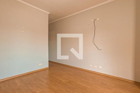 Casa à venda com 200m², 4 quartos e 4 vagasSuíte