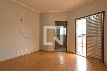 Casa à venda com 200m², 4 quartos e 4 vagasSuíte