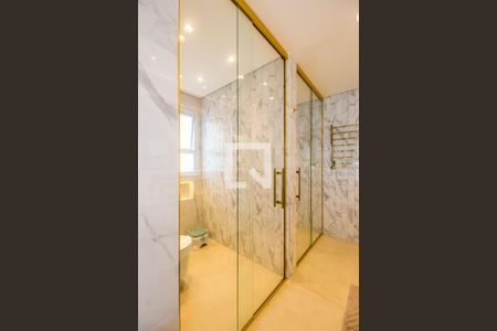 Apartamento à venda com 376m², 3 quartos e 4 vagasBanheiro da Suíte