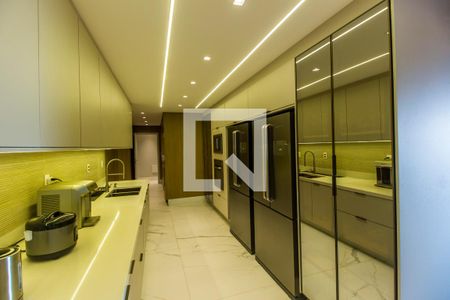 Apartamento à venda com 376m², 3 quartos e 4 vagasCozinha