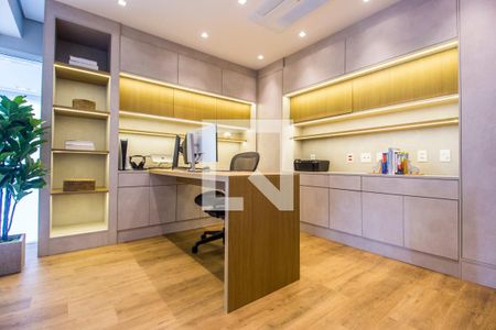 Apartamento à venda com 376m², 3 quartos e 4 vagasEscritório