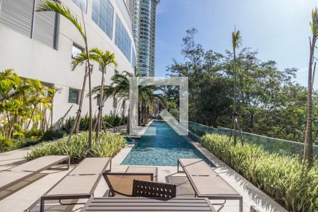 Apartamento à venda com 376m², 3 quartos e 4 vagasPiscina