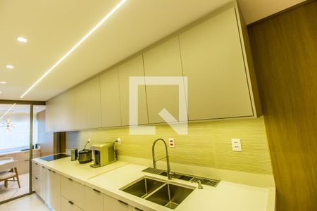 Apartamento à venda com 376m², 3 quartos e 4 vagasCozinha