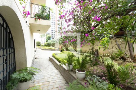 Apartamento à venda com 210m², 3 quartos e 3 vagasÁrea comum