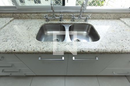 Apartamento à venda com 210m², 3 quartos e 3 vagasCozinha