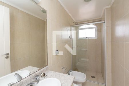 Apartamento à venda com 210m², 3 quartos e 3 vagasBanheiro da Suíte 1