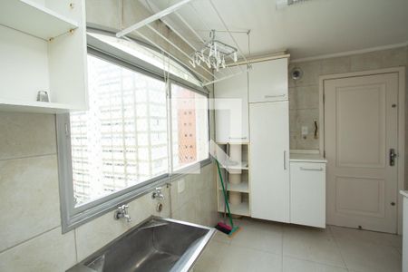 Apartamento à venda com 210m², 3 quartos e 3 vagasÁrea de Serviço