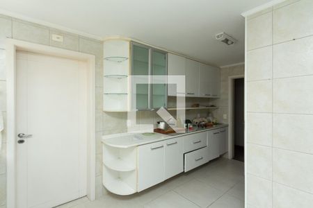 Apartamento à venda com 210m², 3 quartos e 3 vagasCozinha