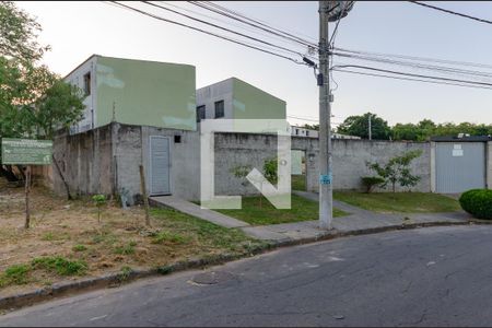 Apartamento para alugar com 43m², 2 quartos e 1 vaga Apartamento para alugar com 43m², 2 quartos e 1 vagaFachada
