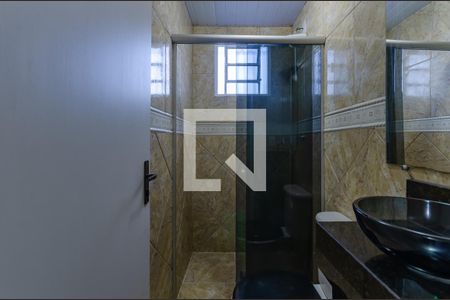 Apartamento para alugar com 43m², 2 quartos e 1 vaga Apartamento para alugar com 43m², 2 quartos e 1 vagaBanheiro social
