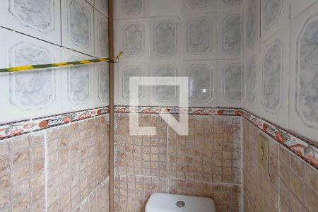 Casa à venda com 300m², 3 quartos e 4 vagasBanheiro de serviço