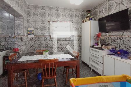 Casa à venda com 300m², 3 quartos e 4 vagasCozinha