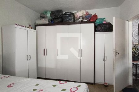 Casa à venda com 300m², 3 quartos e 4 vagasQuarto