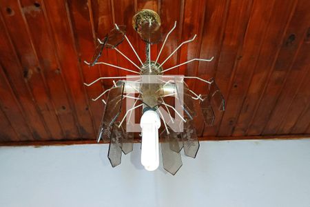 Casa à venda com 300m², 3 quartos e 4 vagasSala