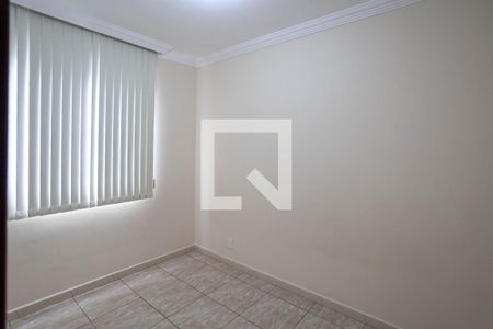 Quarto 2 de apartamento para alugar com 3 quartos, 65m² em Itapoã, Belo Horizonte
