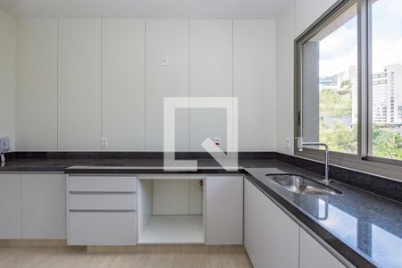 Apartamento à venda com 126m², 3 quartos e 3 vagas Apartamento à venda com 126m², 3 quartos e 3 vagasCozinha
