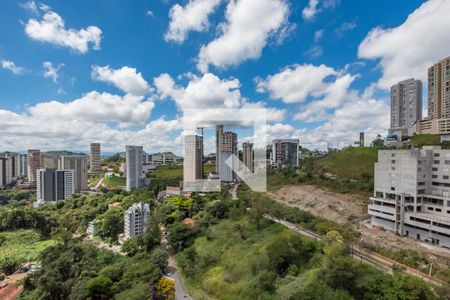 Apartamento à venda com 126m², 3 quartos e 3 vagas Apartamento à venda com 126m², 3 quartos e 3 vagasVaranda da Sala
