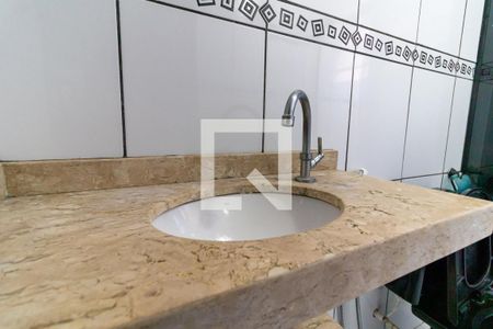 Apartamento para alugar com 75m², 3 quartos e 1 vagaBanheiro - torneira