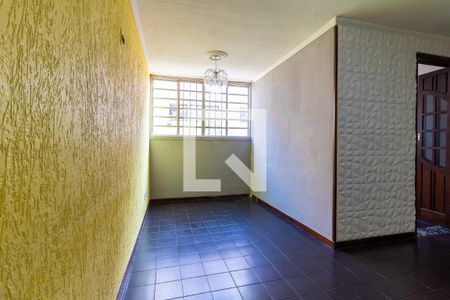Sala de apartamento para alugar com 3 quartos, 75m² em Itaquera, São Paulo