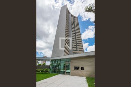 Apartamento para alugar com 126m², 3 quartos e 3 vagas Apartamento para alugar com 126m², 3 quartos e 3 vagasFachada