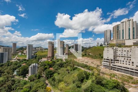 Apartamento para alugar com 126m², 3 quartos e 3 vagas Apartamento para alugar com 126m², 3 quartos e 3 vagasQuarto 2