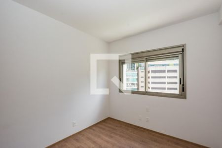 Apartamento para alugar com 126m², 3 quartos e 3 vagas Apartamento para alugar com 126m², 3 quartos e 3 vagasQuarto 3