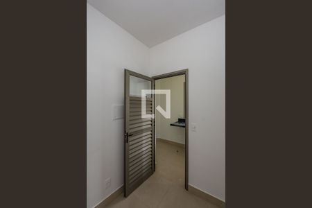 Apartamento para alugar com 126m², 3 quartos e 3 vagas Apartamento para alugar com 126m², 3 quartos e 3 vagasQuarto de Serviço