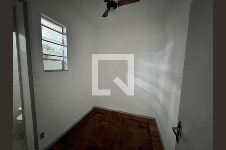 Apartamento à venda com 89m², 2 quartos e sem vagaQuarto de Serviço