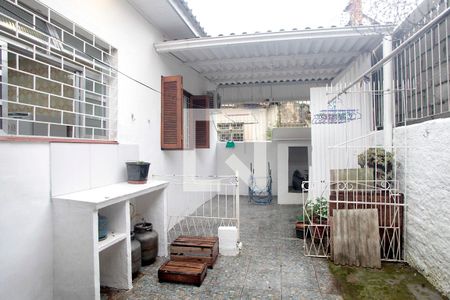 Casa à venda com 134m², 3 quartos e 2 vagasÁrea de Serviço / Pátio com Churrasqueira