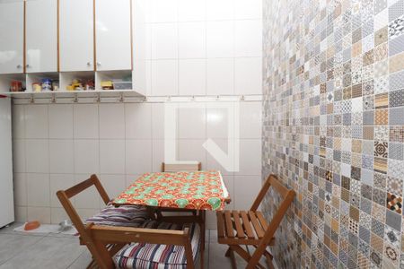 Apartamento à venda com 73m², 2 quartos e sem vagaCozinha