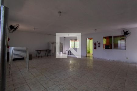 Apartamento para alugar com 90m², 3 quartos e 1 vagaÁrea comum - Salão de festas