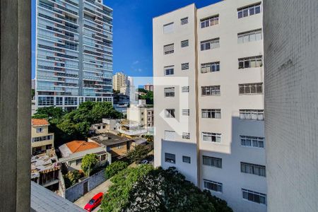 Apartamento para alugar com 103m², 3 quartos e 1 vagaVista 