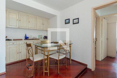 Sala de apartamento para alugar com 2 quartos, 77m² em Paraíso, São Paulo