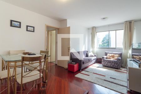Sala de apartamento para alugar com 2 quartos, 77m² em Paraíso, São Paulo