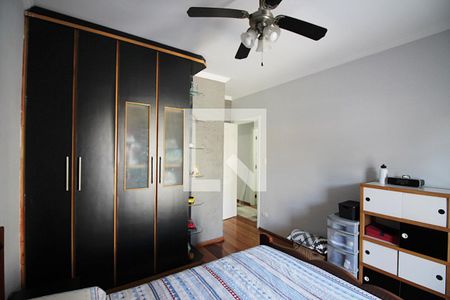 Casa à venda com 196m², 3 quartos e 4 vagasQuarto 2