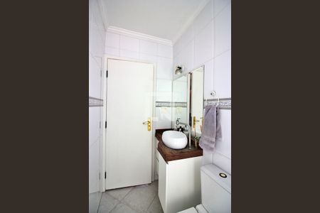 Casa à venda com 196m², 3 quartos e 4 vagasBanheiro do Quarto 1 - Suíte