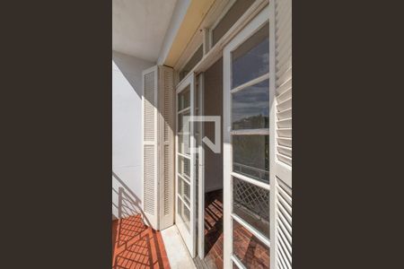 Apartamento para alugar com 90m², 3 quartos e sem vaga Apartamento para alugar com 90m², 3 quartos e sem vagaVaranda