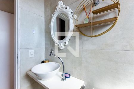 Casa para alugar com 139m², 3 quartos e 2 vagasBanheiro suíte 2