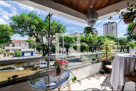 Casa para alugar com 139m², 3 quartos e 2 vagasVaranda