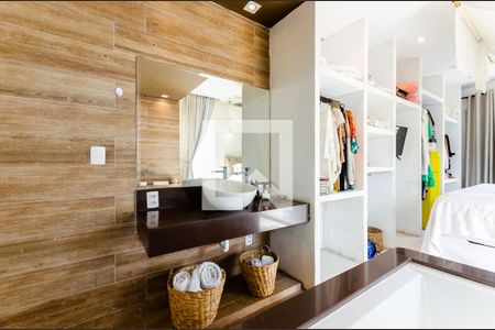 Casa para alugar com 139m², 3 quartos e 2 vagasBanheiro suíte