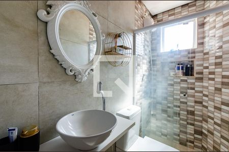 Casa para alugar com 139m², 3 quartos e 2 vagasBanheiro suíte 2