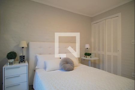 Quarto 1 de casa à venda com 2 quartos, 90m² em Rio Branco, Porto Alegre