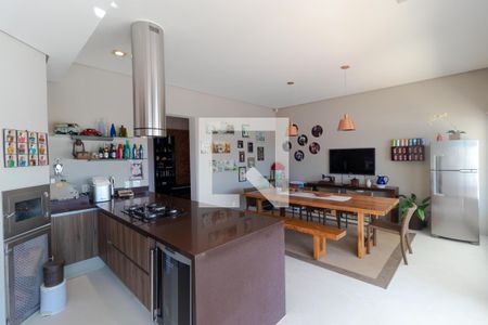 Casa de condomínio à venda com 690m², 4 quartos e 3 vagasÁrea Gourmet