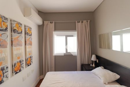 Casa de condomínio à venda com 690m², 4 quartos e 3 vagasSuíte 04